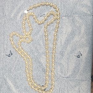 Vintage Hong Kong Faux Pearl Opera Necklace | Cream Beaded Long Strand